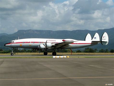 Lockheed super constellation